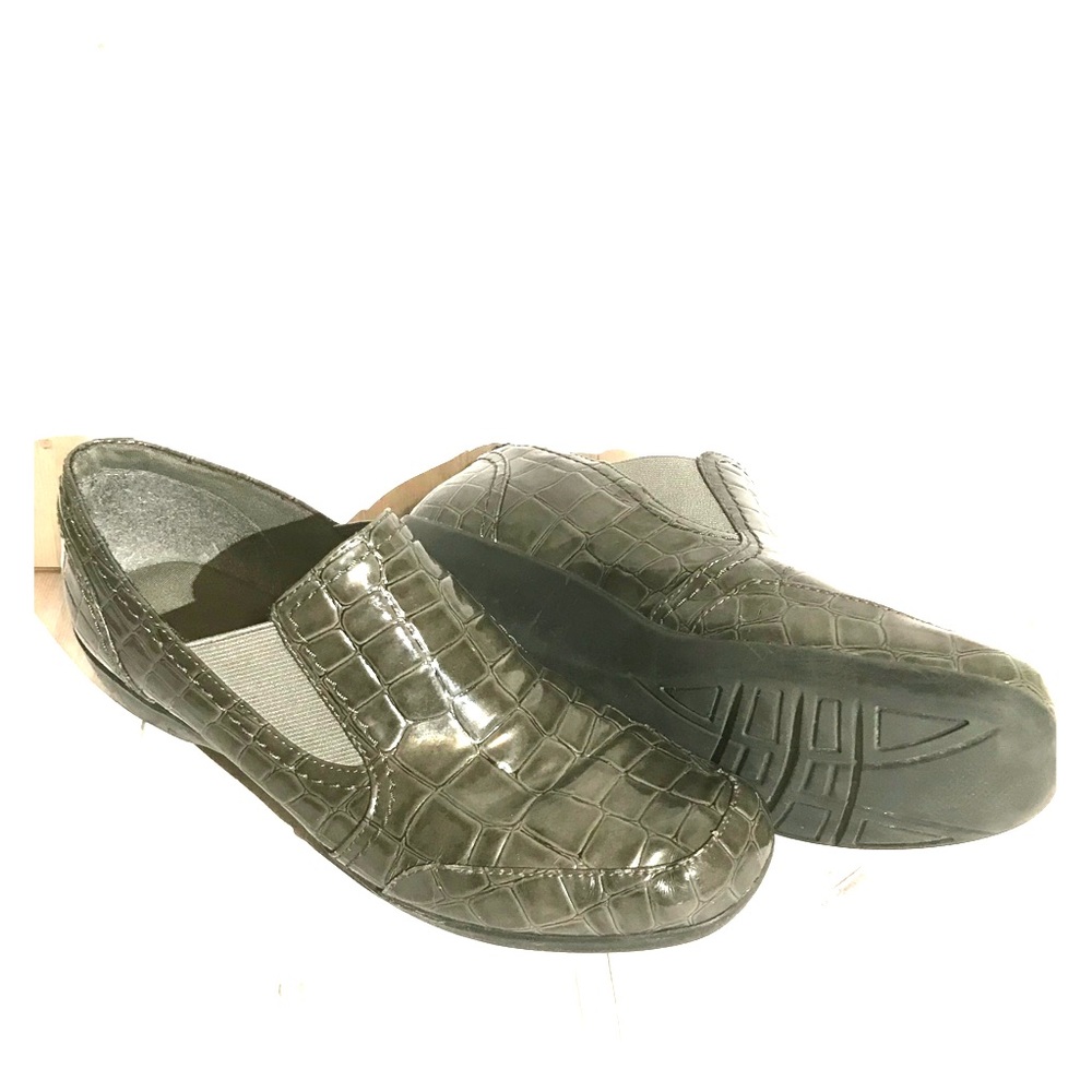 Clark’s Faux Crocodile Wedge Heeled Loafers